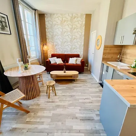 Le Petit Marche - T2 Hypercentre - Wifi Appartement