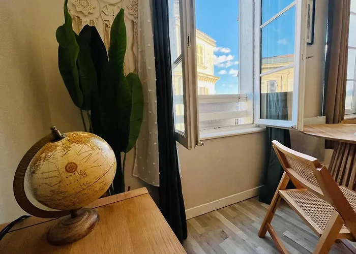 Appartement Le Petit Marche - T2 Hypercentre - Wifi *